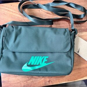 NWT Nike Small Bag